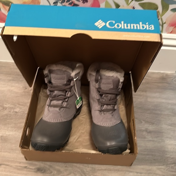 Brand new w box Colombia grey snow ski boots sz 9 new in box - Picture 2 of 9